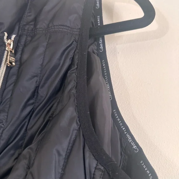 Calvin Klein performance premium down full zip light weight black vest size M - Picture 7 of 14